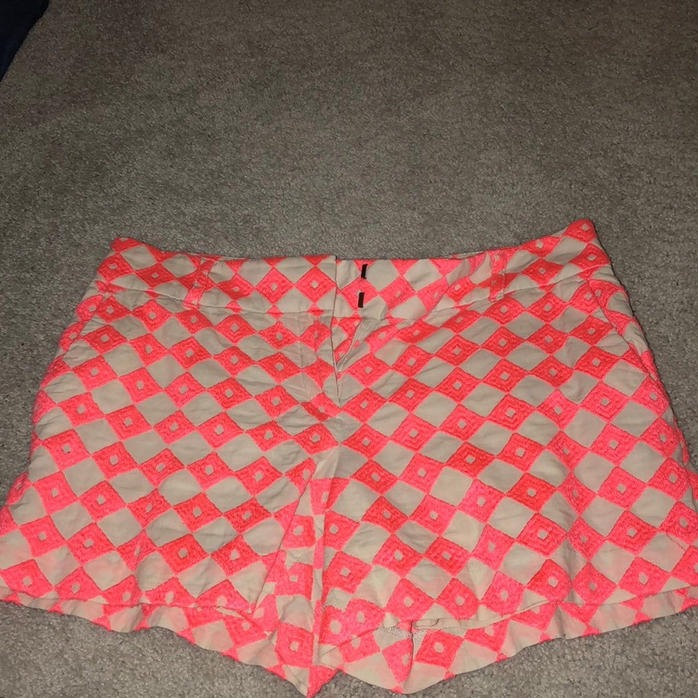 Loft shorts!! Size 4. Has pockets and are vibrant!